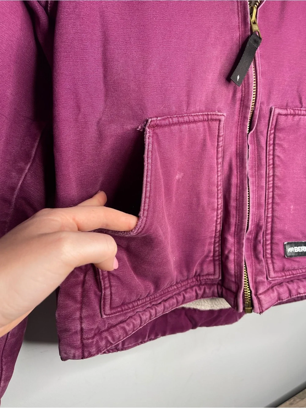 Women’s Berne Softstone duck hooded jacket coat medium deep‎ plum